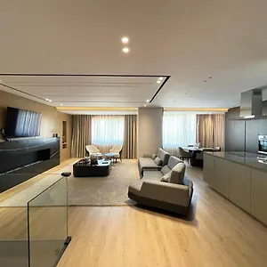 Luxury Lake View Duplex With Indoor Fireplace شقة شكودر