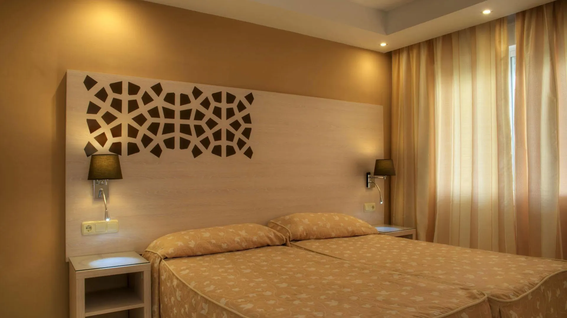 Puerto Azul Marbella Apartment